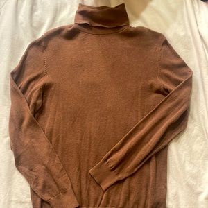 Long sleeve lightweight turtle neck sweater